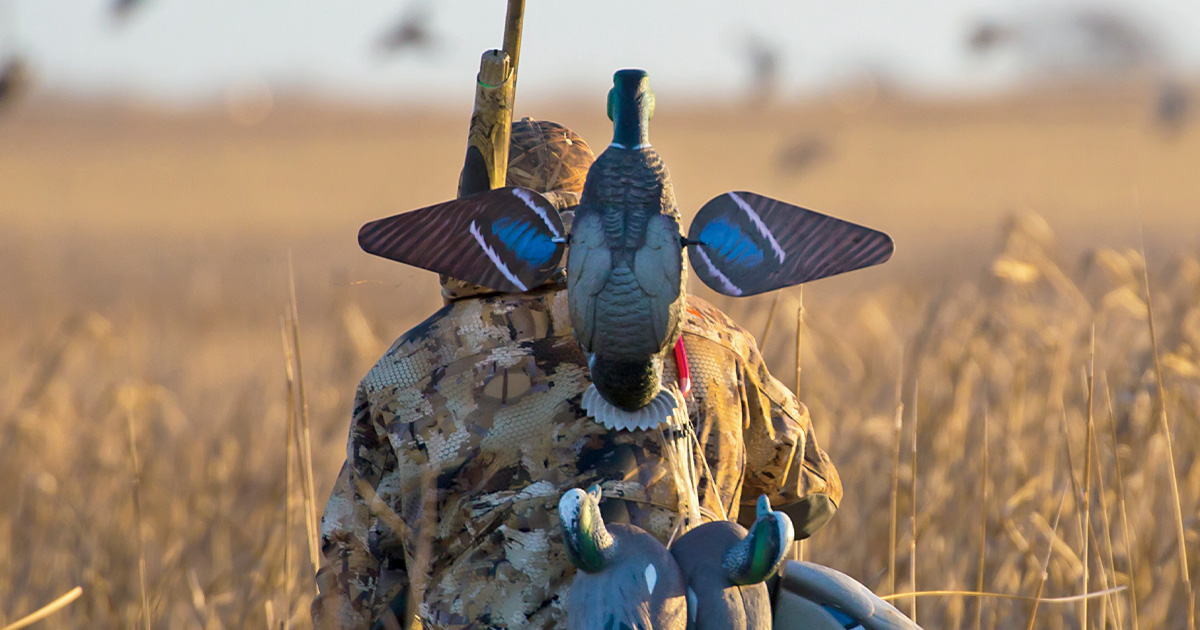Waterfowl hunter. Photo by DougSteinke.com.jpg